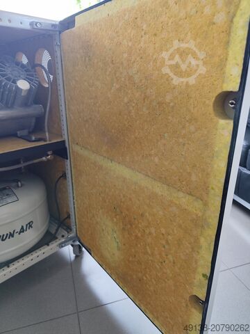 Kompresor me piston, pa vaj në një strehë të papërshkueshme nga zhurma JUN-AIR 2000-25M