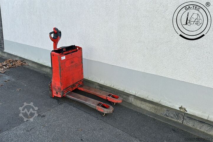 Manual pallet jack Linde T16