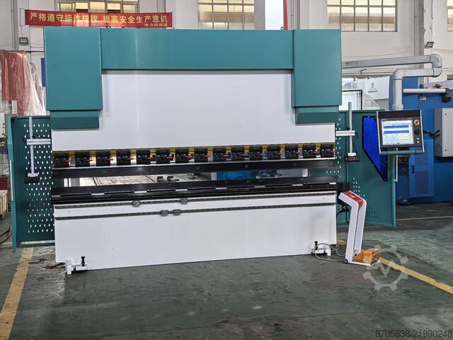 Presse plieuse Nanjing Asia Machine Mfg. Co., Ltd. WE67K-110/3200 press brake