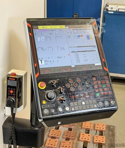 Vertical machining center Mazak VTC 530C VTC 530 C Trennwand Absaughaube