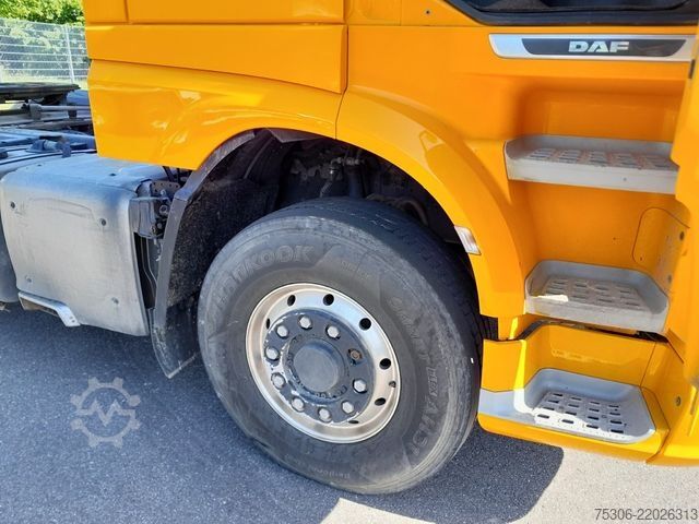 标准牵引车头 DAF FT XF 530 SC PXP, 4x4, Kipphydraulik