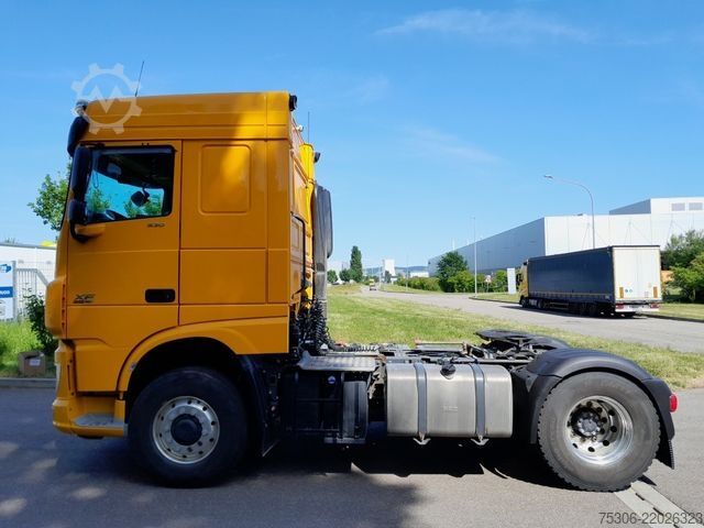 标准牵引车头 DAF FT XF 530 SC PXP, 4x4, Kipphydraulik