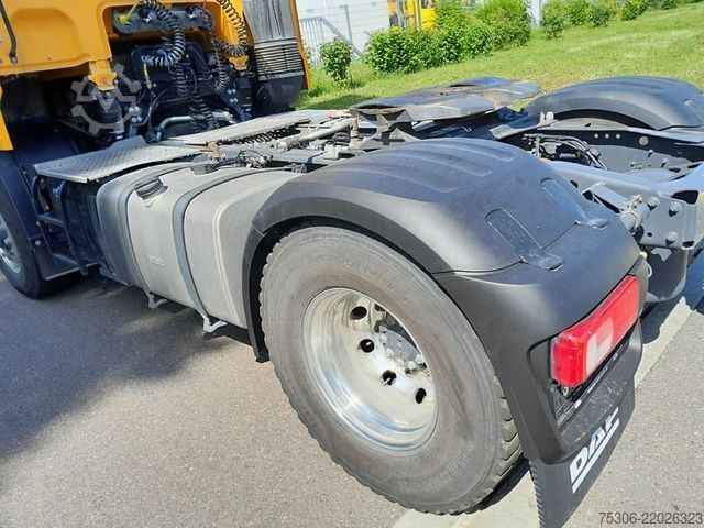 标准牵引车头 DAF FT XF 530 SC PXP, 4x4, Kipphydraulik