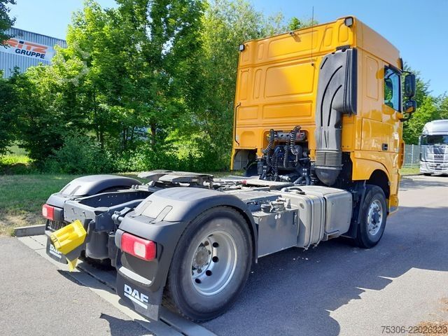 标准牵引车头 DAF FT XF 530 SC PXP, 4x4, Kipphydraulik