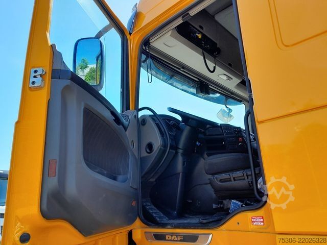 标准牵引车头 DAF FT XF 530 SC PXP, 4x4, Kipphydraulik