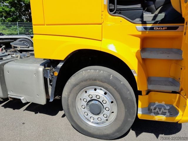 标准牵引车头 DAF FT XF 530 SC PXP, 4x4, Kipphydraulik