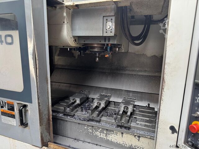 ศูนย์เครื่องจักรกลแนวตั้ง MORI SEIKI MV 40B/40