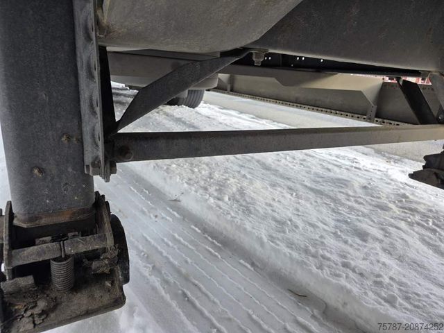 Auflieger mit Pritsche & Plane KRONE Joloda Mega Gardine, Lift, Hubdach