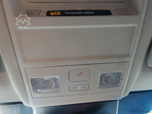 مینی‌بوس FORD Tourneo Custom 340L2 Sport AT 2.5L PHEV 360Kam