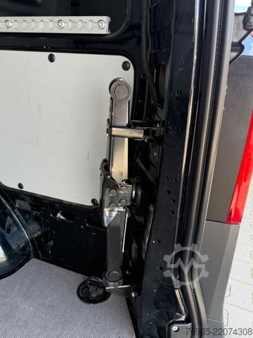 Dobozos furgon MERCEDES-BENZ Vito 116 LANG 9G-TR MIXTO KLIMA NAVI KAMERA AHK