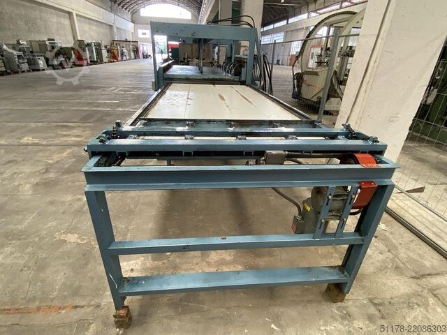L&L Machinery Inc GLU-ALL Prensa de alta frecuencia para listonado, mesa de 2700x1300 mm. L&L Machinery Inc GLU-ALL