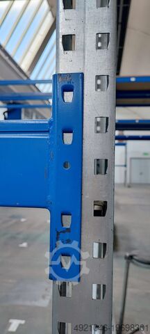 مستودع خليج عالية Schäfer / META MultiPals Hochregallager für ca. 900 Paletten