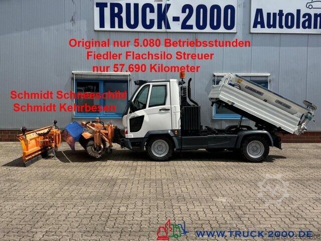 Furgón volquete trilateral Multicar M30 4x4 Winterdienst Streuer- Schild/ Bürste