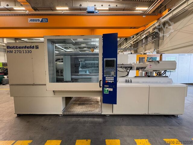 Stroj za brizganje BATTENFELD HM 270/1330