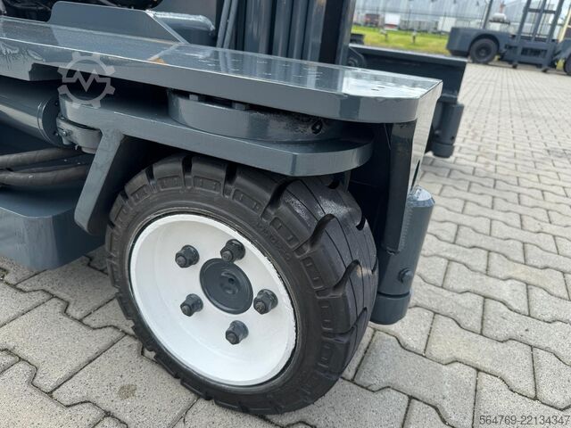 מלגזה ארבע-כיוונית Combilift C3000/Triplex 5500 mm /Perfect condition
