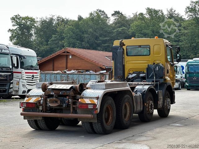 Kanca kasalı yük kamyonu (roll-off) RENAULT Premium Lander 460.32 8x4 BB HIAB XR26S Hooklift