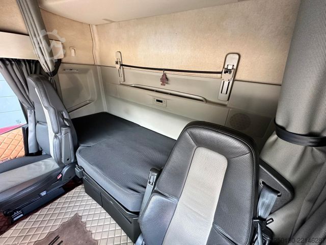 Standart çekici ünitesi VOLVO FH 500 4x2 BL ACC/Bi-XENON/NAVI/SOUND/I-PARKCOOL