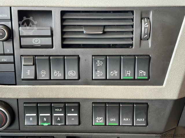 Standart çekici ünitesi VOLVO FH 500 4x2 BL ACC/Bi-XENON/NAVI/SOUND/I-PARKCOOL