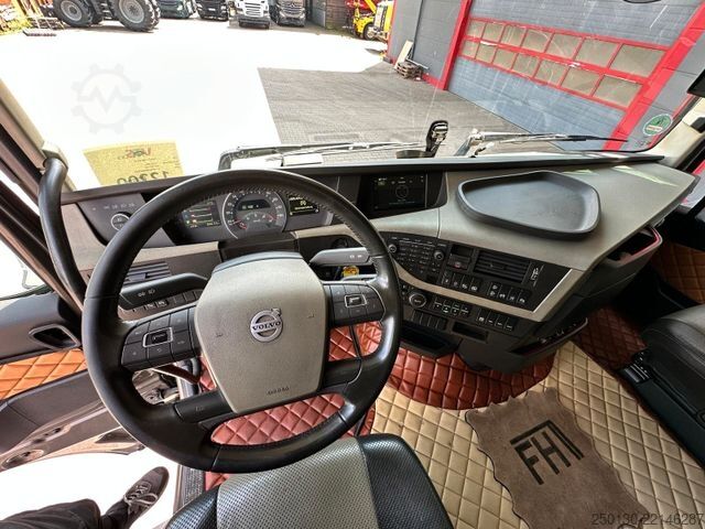 Standart çekici ünitesi VOLVO FH 500 4x2 BL ACC/Bi-XENON/NAVI/SOUND/I-PARKCOOL