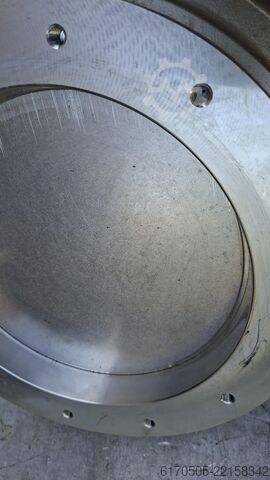 UHV sistemi ve manipülatör VAT 12148-PA44-0001/2665 gate valve