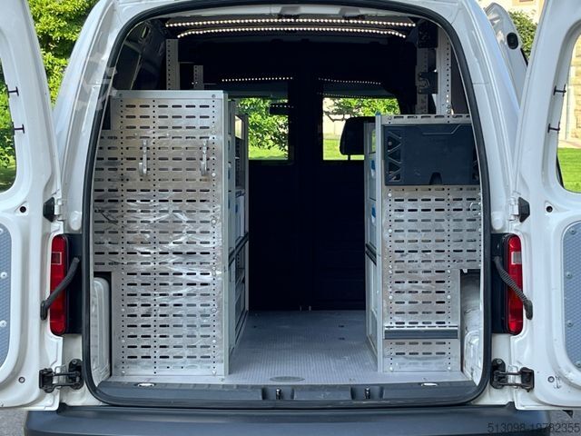 Panel van VOLKSWAGEN CADDY MAXI REGALS. TEMP. 4MOTION DACHTRÄ. KLIMA