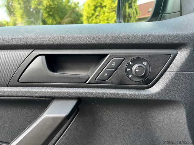 Panel van VOLKSWAGEN CADDY MAXI REGALS. TEMP. 4MOTION DACHTRÄ. KLIMA