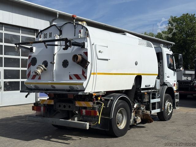 Xe quét đường MERCEDES-BENZ AXOR 1829 Kehrmaschine BUCHER