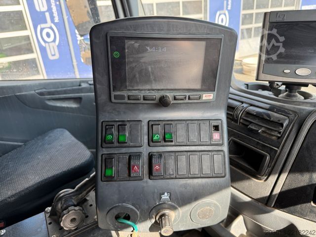 Xe quét đường MERCEDES-BENZ AXOR 1829 Kehrmaschine BUCHER