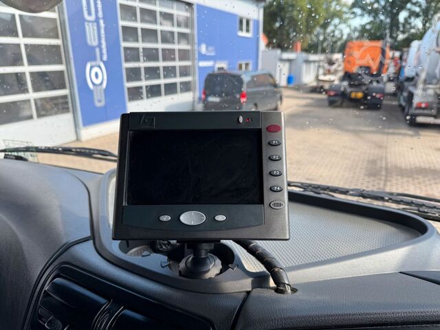 Xe quét đường MERCEDES-BENZ AXOR 1829 Kehrmaschine BUCHER