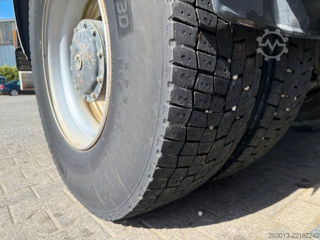 Xe quét đường MERCEDES-BENZ AXOR 1829 Kehrmaschine BUCHER