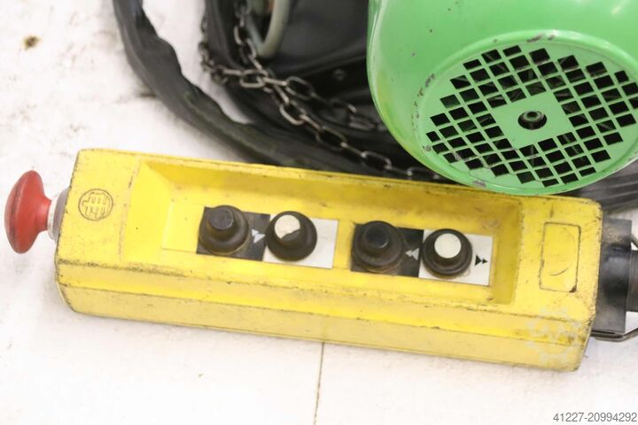 Wciągnik łańcuchowy z wózkiem jezdnym 500 kg Stahl T 302 L