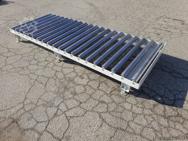 辊筒输送机 3000x1140x300，辊长=1130  