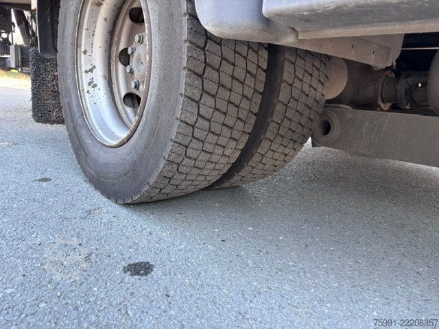 Camion frigorifique MERCEDES-BENZ Atego 3 Kühlkoffer Thermoking Ladebordwand Cools