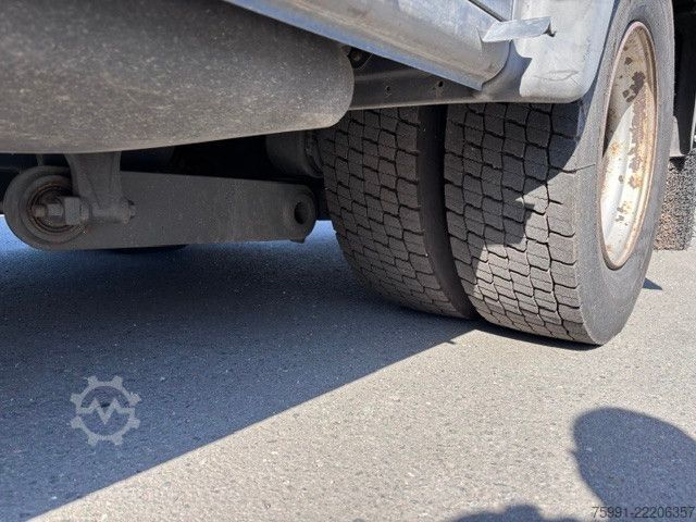 Camion frigorifique MERCEDES-BENZ Atego 3 Kühlkoffer Thermoking Ladebordwand Cools