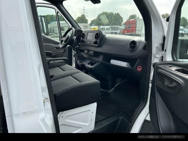 Šasija dostavnega vozila MERCEDES-BENZ Sprinter 317 CDI Koffer SCHWINGSITZ+MBUX+SITZHZ