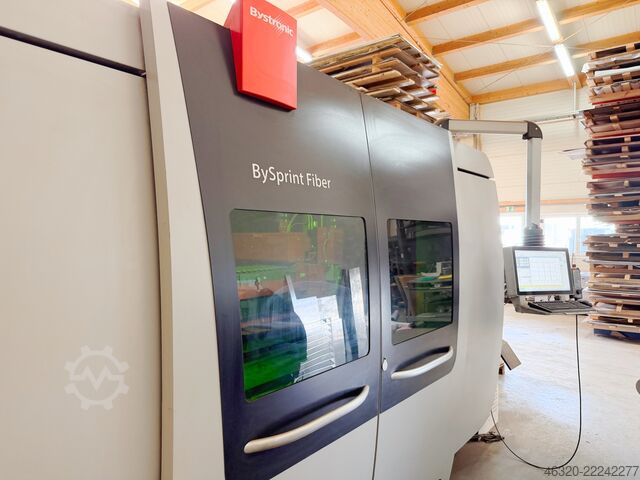 < 600 h 6 kW kuitulaser, uusi resonaattori BYSTRONIC BySprint Fiber 4020 6kW