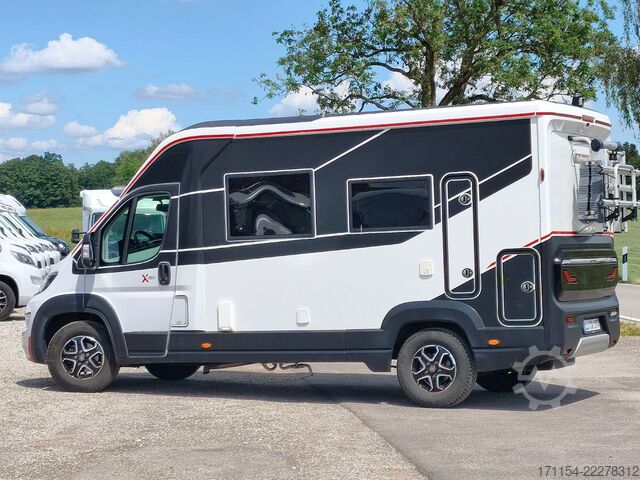 Daļēji integrēta kemperis CHALLENGER X 150