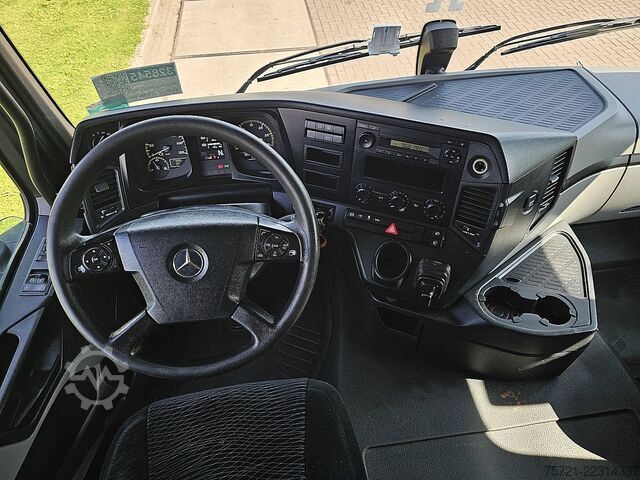 Vežimas šaldytuve ir (arba) šaldytuve MERCEDES-BENZ ANTOS 1824 FRIGO TAILLIFT
