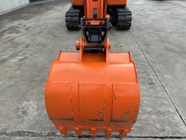 Raupenbagger Hitachi ZX60 USB-3F