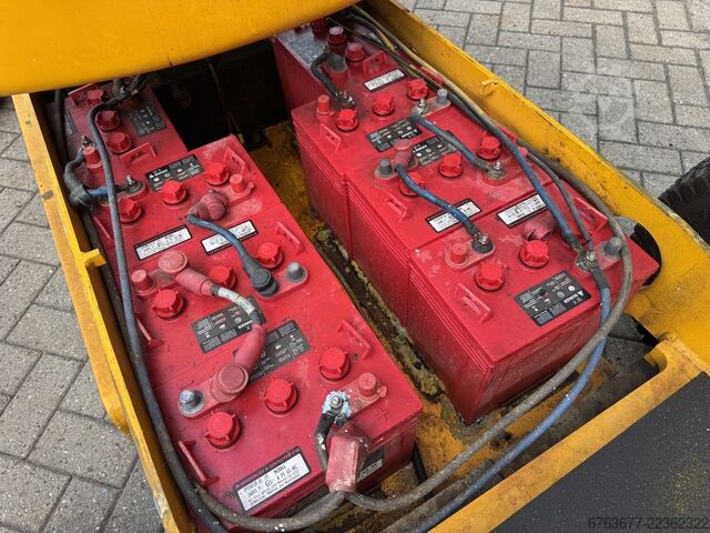 Nifty HR12 NE sąnarinis keltuvas, 4x2, elektrinis, 2012 m., darbo aukštis 12 m NIFTYLIFT HR12 NE Knikarmhoogwerker 4x2 Elektrisch 2012 12M werkhoogte