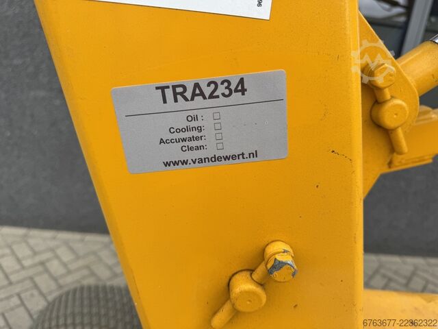 Nifty HR12 NE sąnarinis keltuvas, 4x2, elektrinis, 2012 m., darbo aukštis 12 m NIFTYLIFT HR12 NE Knikarmhoogwerker 4x2 Elektrisch 2012 12M werkhoogte