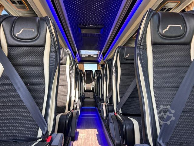 Autobus IVECO Daily