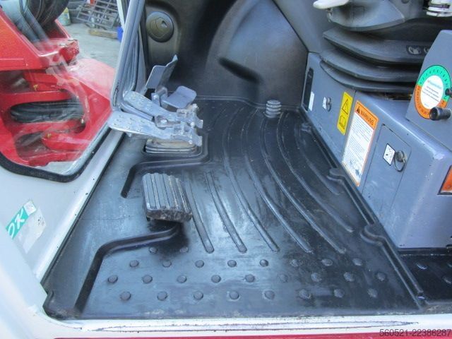 Mini-pelle Takeuchi TB 370 - Powertilt + Schnellwechsler-Klima-4 Löffe