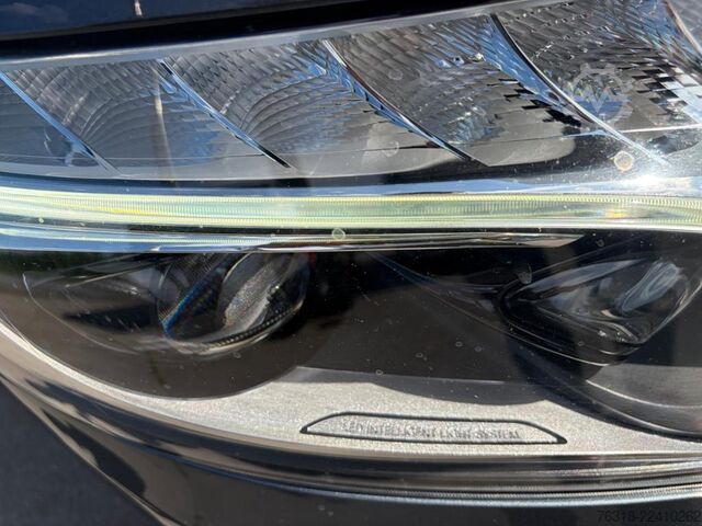 Minibus Mercedes-Benz V 250 d 4MATIC Kompakt LED+AHK+Cam.+Navi+AUT+PTS