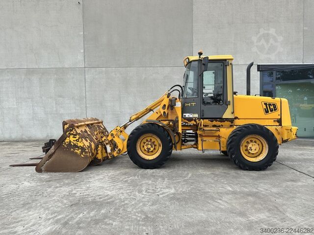 लोडर JCB 411