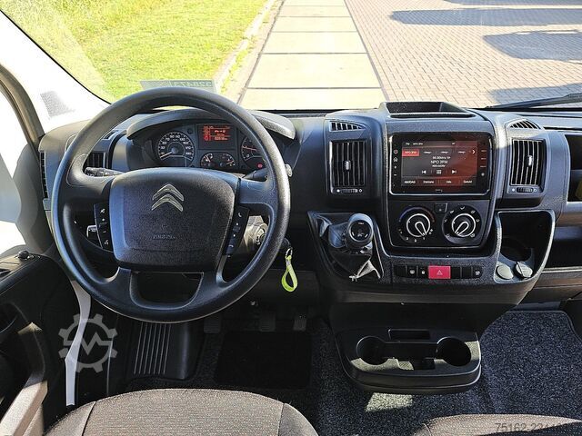 Stationbíll með háu þaki Citroën JUMPER 2.2 L4H2 Airco Carplay !