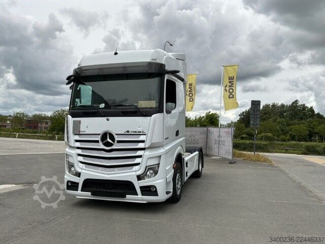 क्रेन ट्रक Mercedes-Benz Actros L 1945