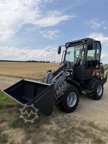 Lastikli Yükleyici FARMER 810 XL Kingway 810 XL