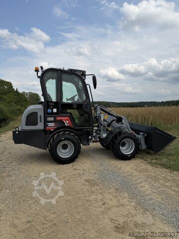 Lastikli Yükleyici FARMER 810 XL Kingway 810 XL