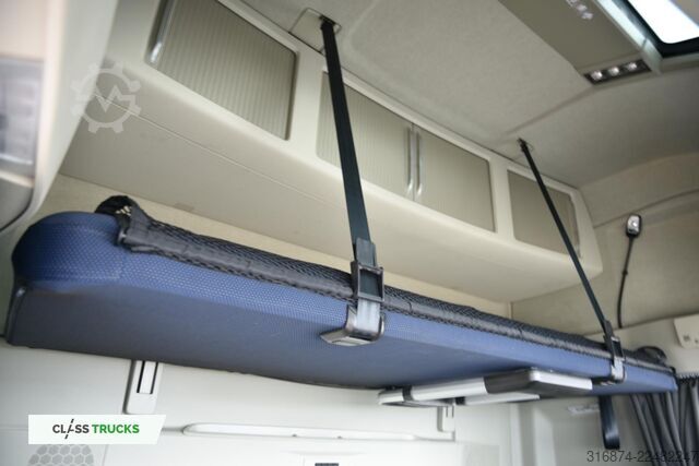 표준 트랙터 유닛 VOLVO FH 500 XL Retarder i-ParkCool ACC